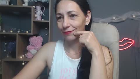 lilugrants online show from September 20, 6:53 pm