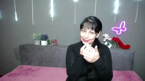 Snapshot of lilugrants chatting on May 18, 6:03 pm lilugrants online show from May 18, 6:03 pm