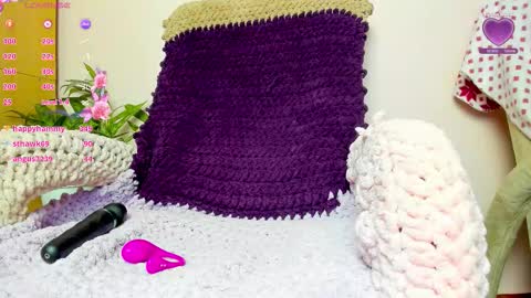 LILY online show from September 17, 9:33 am