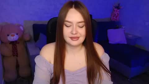 Snapshot of lily_baker_ chatting on February 12, 4:13 pm lily_baker_ online show from February 12, 4:13 pm