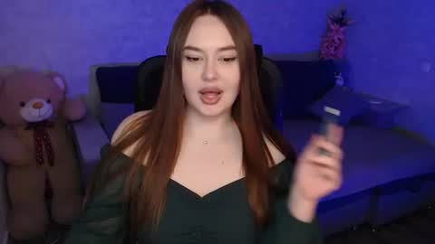 Snapshot of lily_baker_ chatting on March 8, 6:12 pm lily_baker_ online show from March 8, 6:12 pm