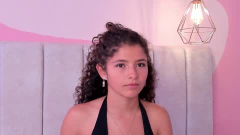 Snapshot of lily_cherry0 chatting on March 10, 4:14 pm lily_cherry0 online show from March 10, 4:14 pm