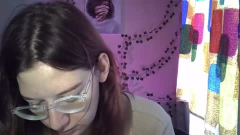 Snapshot of lily_ember chatting on October 23, 10:14 am lily_ember online show from October 23, 10:14 am