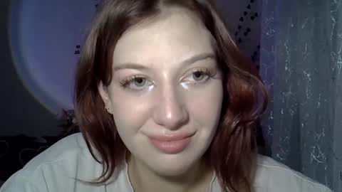 Snapshot of lily_ember chatting on November 5, 7:03 pm lily_ember online show from November 5, 7:03 pm