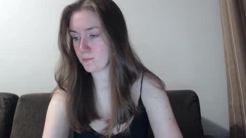 lily_love_x online show from December 17, 12:12 am