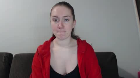 lily_love_x online show from December 18, 1:37 am