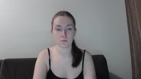 lily_love_x online show from March 2, 4:39 am