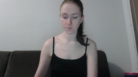 lily_love_x online show from May 23, 3:23 am