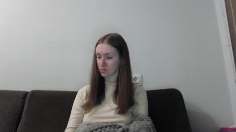 lily_love_x online show from May 26, 12:06 am