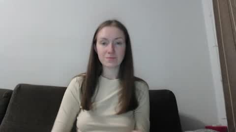 lily_love_x online show from May 27, 12:07 am