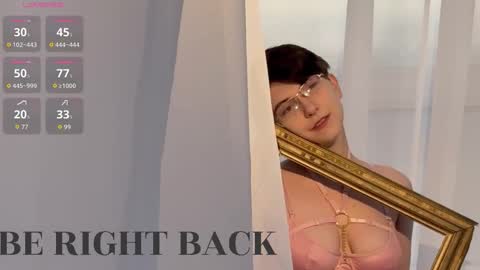 Snapshot of lily_merlin chatting on November 2, 2:36 am Lily online show from November 2, 2:36 am