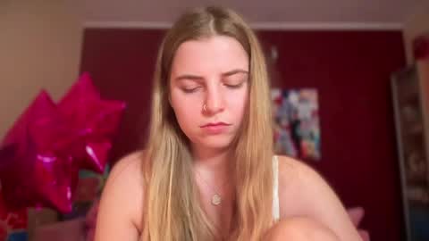 Lily online show from May 24, 6:46 pm