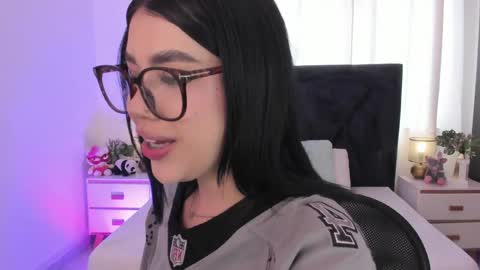 LilyWoodz online show from June 2, 7:05 pm