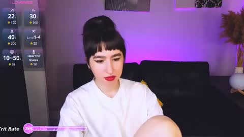 LILY online show from July 16, 3:29 pm