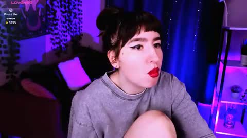 LILY online show from July 26, 10:33 am