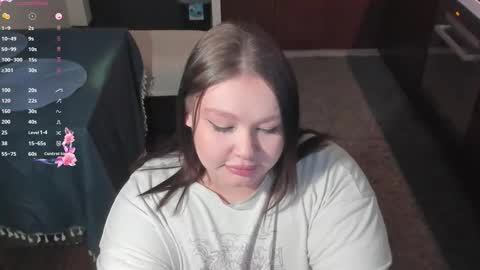 Lily online show from February 6, 9:07 pm