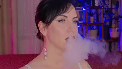 Snapshot of lilyconor chatting on December 2, 5:08 pm Lily online show from December 2, 5:08 pm