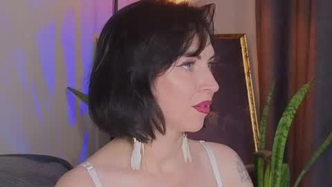 Snapshot of lilyconor chatting on June 13, 6:44 am Lily online show from June 13, 6:44 am