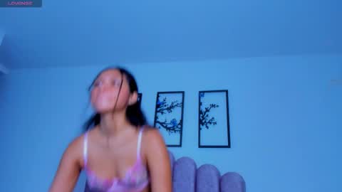 Snapshot of lilydolll chatting on October 1, 4:07 am Lily online show from October 1, 4:07 am