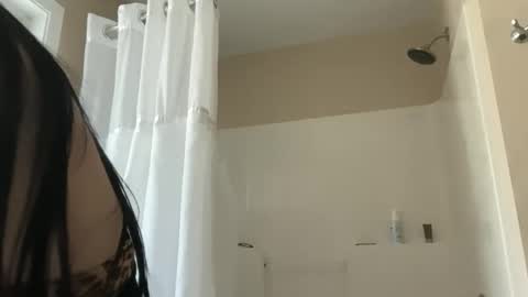 Lily Grace online show from May 20, 12:06 am