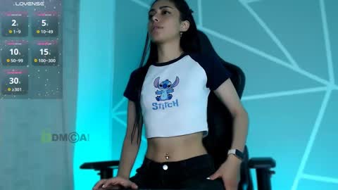 Liliana louise online show from January 18, 11:00 pm