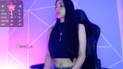 Liliana louise online show from October 14, 10:32 pm