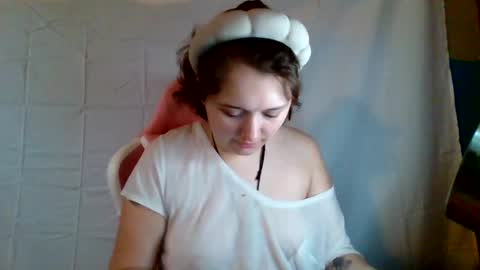 lily online show from June 27, 4:56 pm