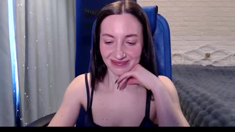 Lily online show from February 13, 7:26 am