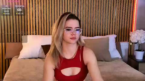 Rose online show from May 29, 5:49 am