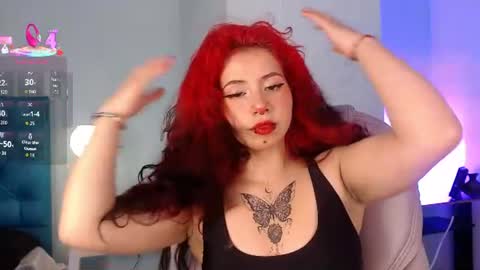 lilyred_ online show from June 26, 3:22 am