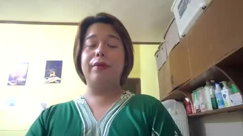 lilysette online show from June 16, 12:41 pm