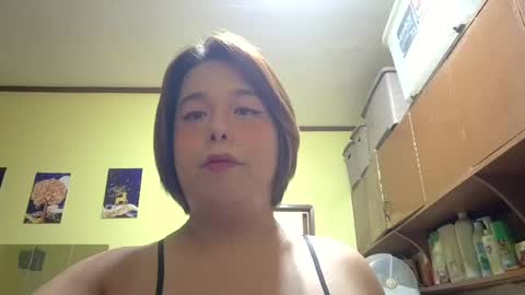lilysette online show from June 19, 9:46 am