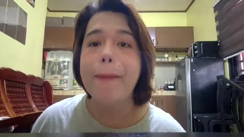 lilysette online show from July 27, 8:32 am