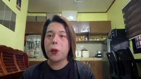 lilysette online show from July 30, 9:08 am