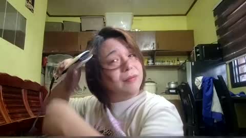lilysette online show from August 3, 8:57 am
