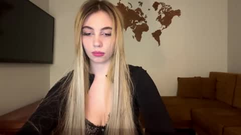 Lily online show from March 24, 5:51 pm