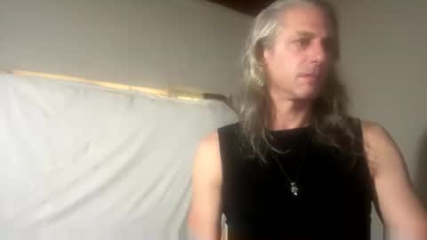 Snapshot of lilythesmooth chatting on February 16, 8:32 am Lilythesmooth online show from February 16, 8:32 am