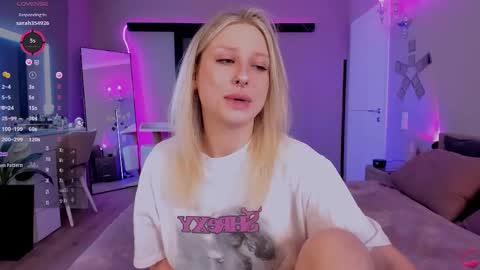 Lily online show from February 9, 3:56 pm