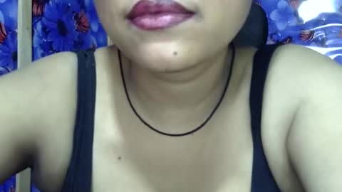 limaakter246618 online show from June 2, 4:53 pm
