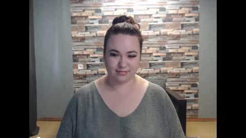 Snapshot of limalagris chatting on November 22, 8:35 am busty princess online show from November 22, 8:35 am