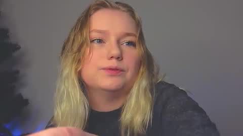 lime cat online show from December 14, 1:00 am