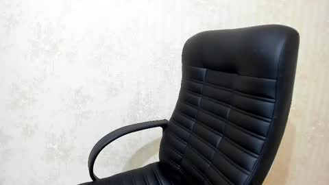    online show from February 12, 3:16 pm