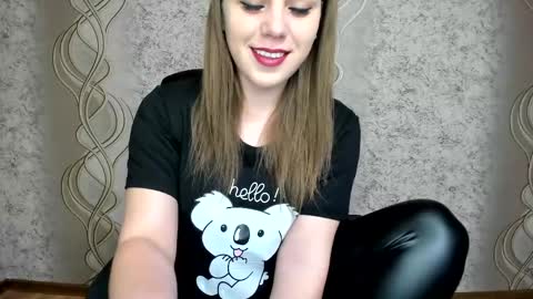    online show from April 5, 1:52 pm