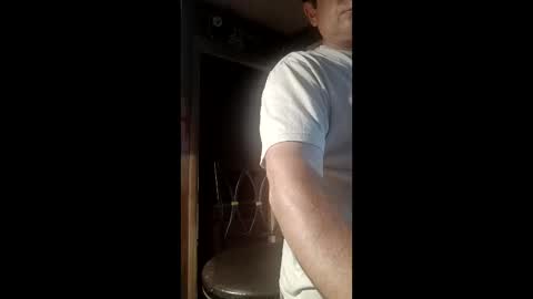 Snapshot of limelight1975 chatting on May 25, 5:46 am limelight1975 online show from May 25, 5:46 am