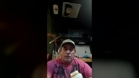 Snapshot of limelight1975 chatting on June 30, 4:24 am limelight1975 online show from June 30, 4:24 am