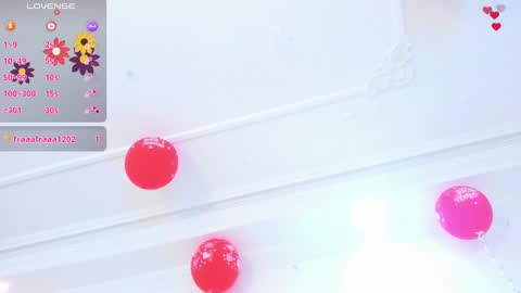 Snapshot of lin_jayani chatting on February 13, 6:05 pm Lin online show from February 13, 6:05 pm