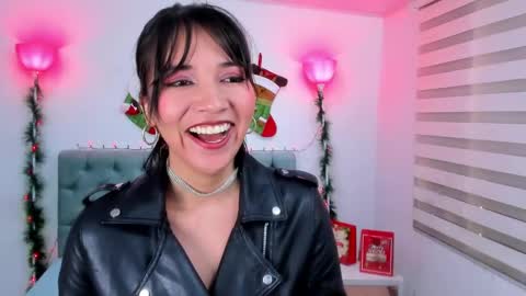  Lina Bedoya  online show from December 12, 2:44 pm
