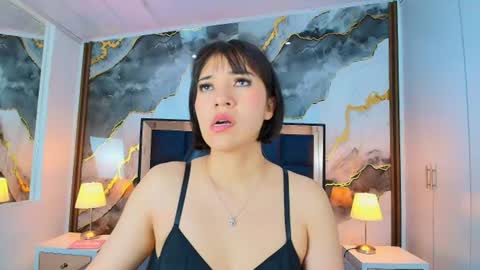  Lina Bedoya  online show from July 27, 11:39 am