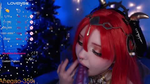 Snapshot of lina_diva chatting on December 28, 11:05 pm Hey im Lina Ur cosplay waifu online show from December 28, 11:05 pm