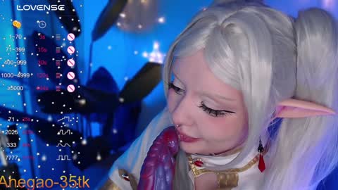 Snapshot of lina_diva chatting on January 30, 9:14 pm Hey im Lina Ur cosplay waifu online show from January 30, 9:14 pm
